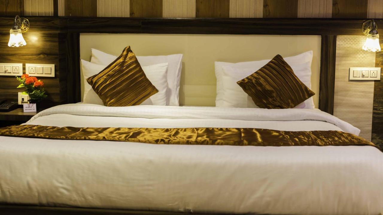 Hotel Kings Regency Drang Exterior foto