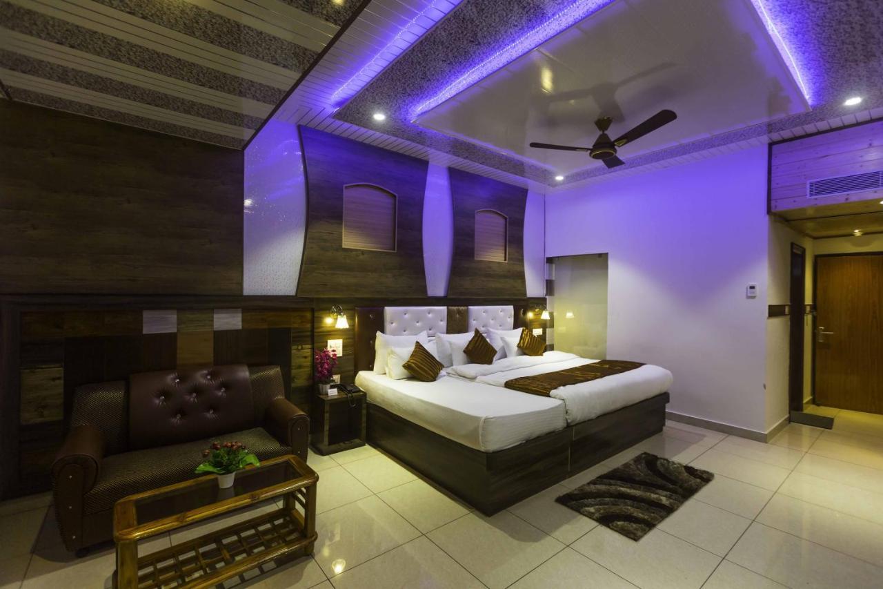 Hotel Kings Regency Drang Exterior foto